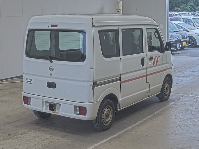 NISSAN CLIPPER VAN 2015