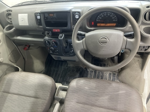 NISSAN CLIPPER VAN 2015