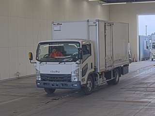 ISUZU ELF 2018