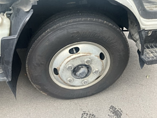 ISUZU ELF 2012