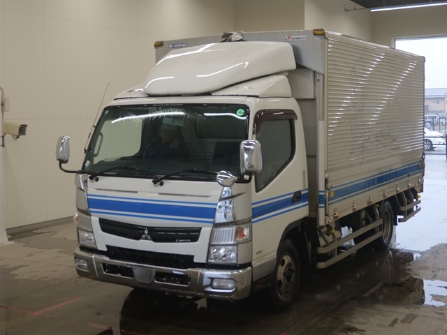 MITSUBISHI CANTER 2014