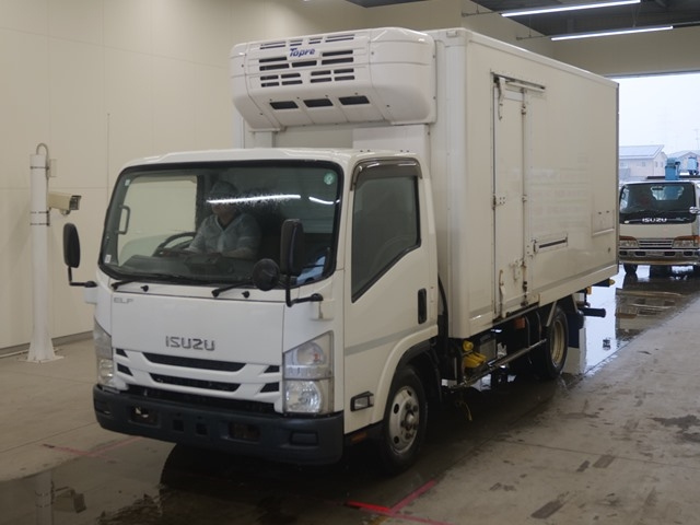 ISUZU ELF 2021
