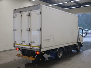 ISUZU ELF 2021