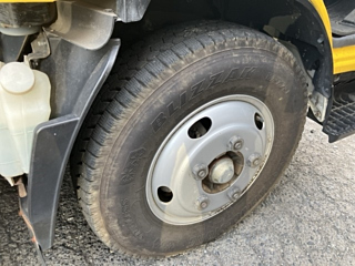 ISUZU ELF 2010