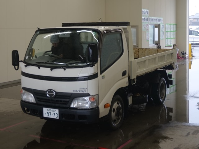 HINO DUTRO 2011