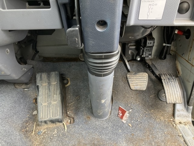 MITSUBISHI CANTER 2012