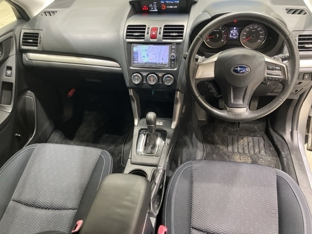 SUBARU FORESTER 2014