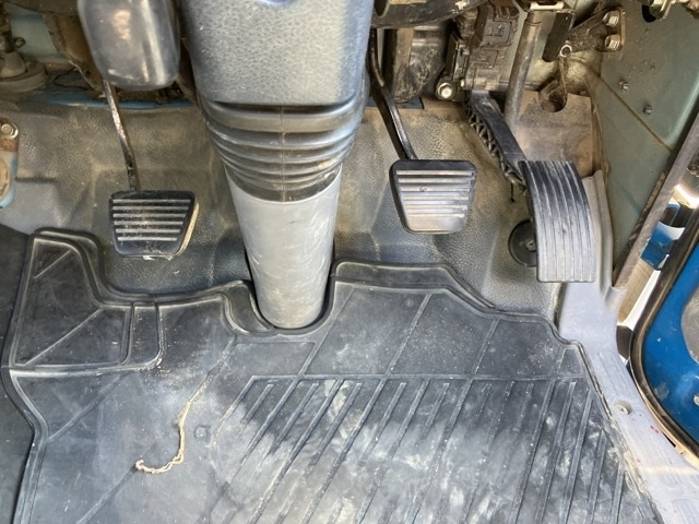 MITSUBISHI CANTER 2012