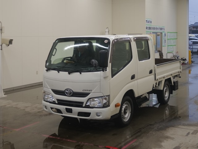 TOYOTA DYNA 2017
