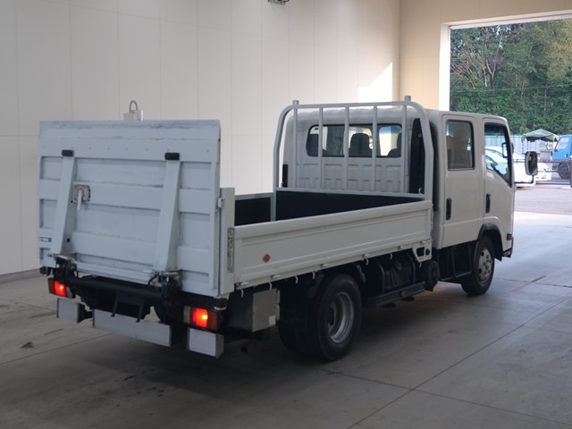 ISUZU ELF 2008