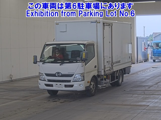 HINO DUTRO 2015