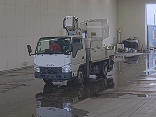 ISUZU ELF 2016
