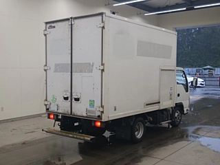 ISUZU ELF 2010