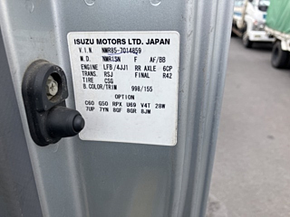 ISUZU ELF 2011