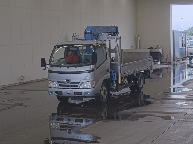 HINO DUTRO 2008