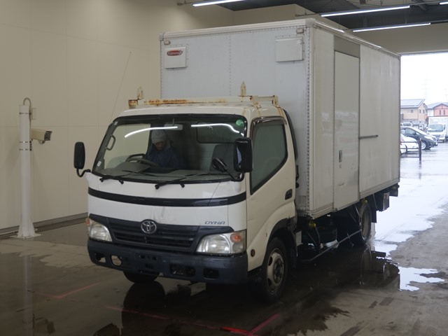 TOYOTA DYNA 2008