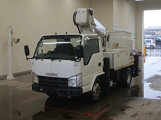 ISUZU ELF 2008