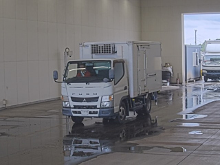 MITSUBISHI CANTER 2015