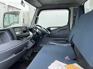 MITSUBISHI CANTER 2015