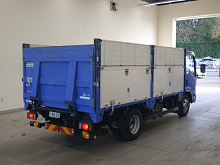 ISUZU ELF 2013