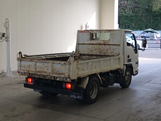 ISUZU ELF 2012