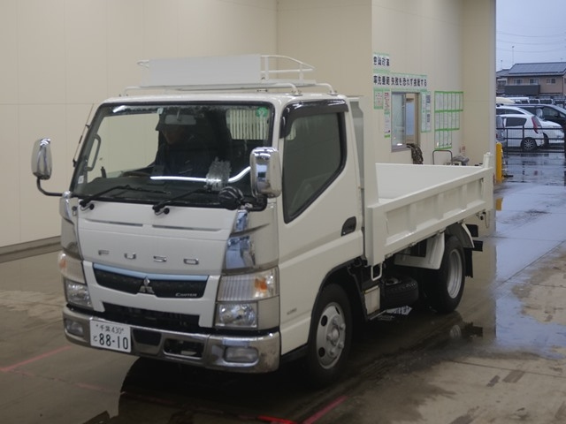 MITSUBISHI CANTER 2019