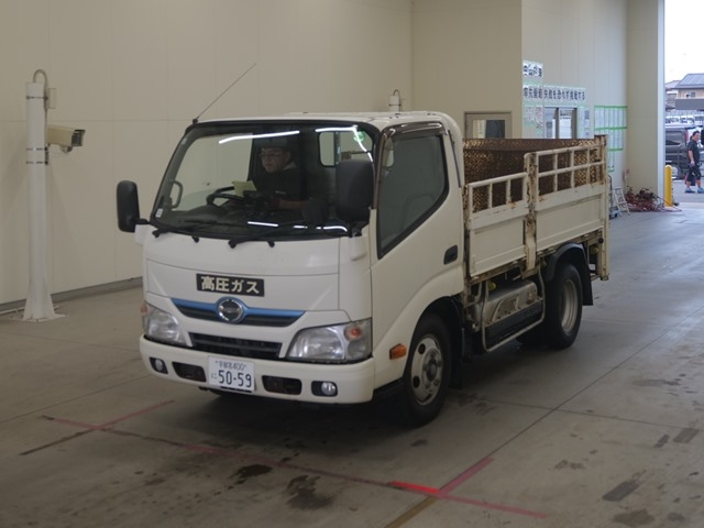 HINO TRUCK 2013