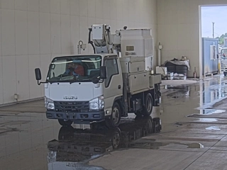 ISUZU ELF 2016