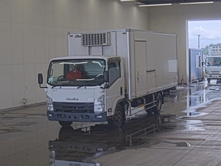 ISUZU ELF 2019