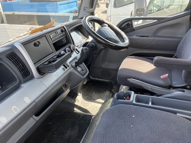 MITSUBISHI CANTER 2012