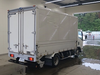 ISUZU ELF 2010