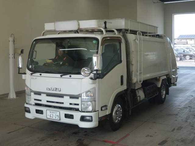 ISUZU ELF 2012
