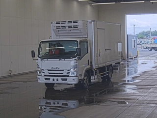 ISUZU ELF 2022