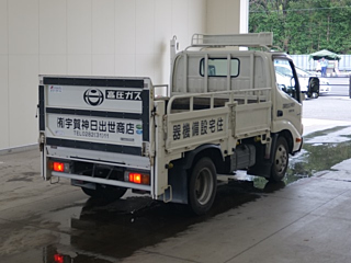 HINO DUTRO 2011