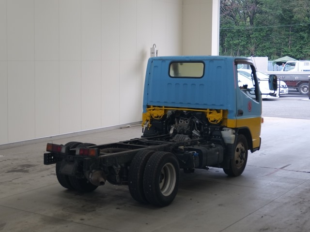 MITSUBISHI CANTER 2015