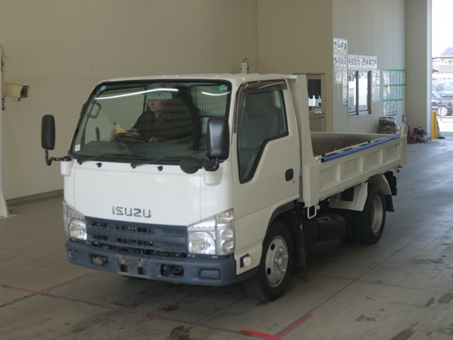 ISUZU ELF 2011