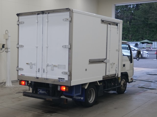 ISUZU ELF 2019