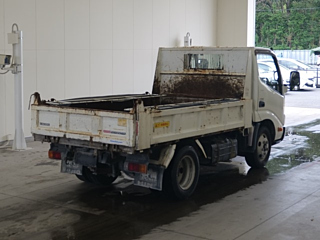 HINO DUTRO 2017