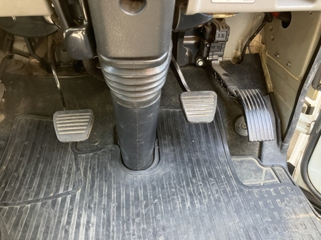 MITSUBISHI CANTER 2018