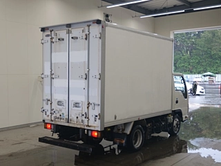 ISUZU ELF 2015
