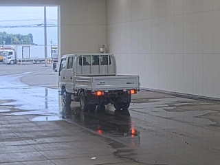 ISUZU ELF 2018