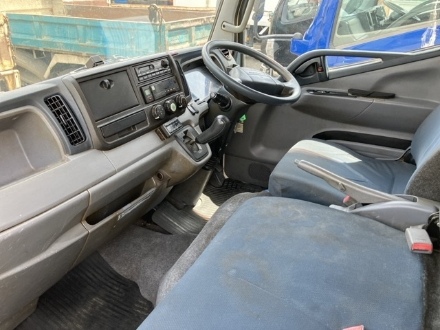 MITSUBISHI CANTER 2012