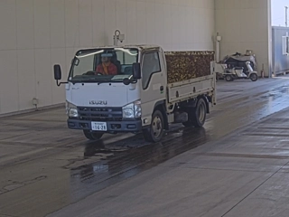ISUZU ELF 2011