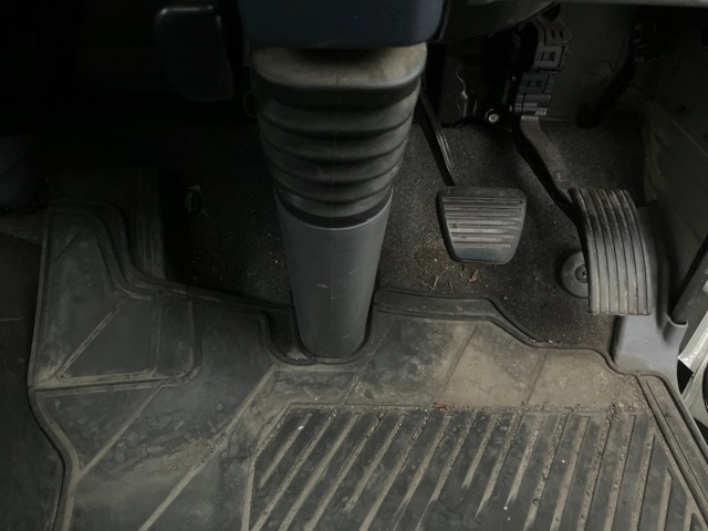 MITSUBISHI CANTER 2016