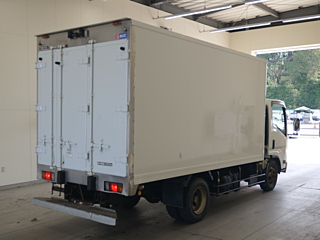 ISUZU ELF 2011