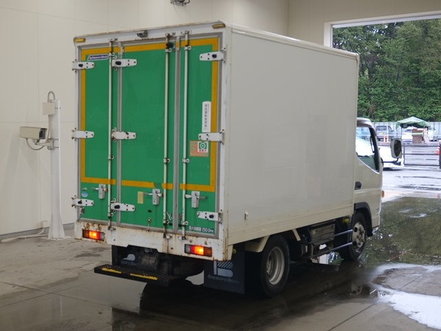 MITSUBISHI CANTER 2016