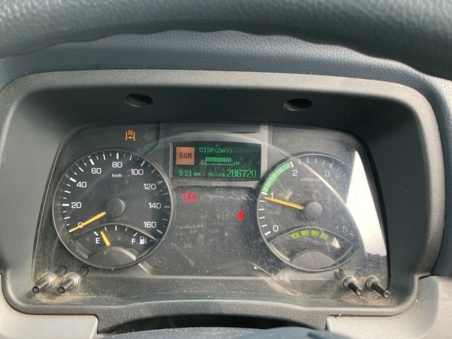 MITSUBISHI CANTER 2013