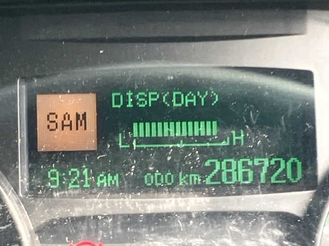 MITSUBISHI CANTER 2013