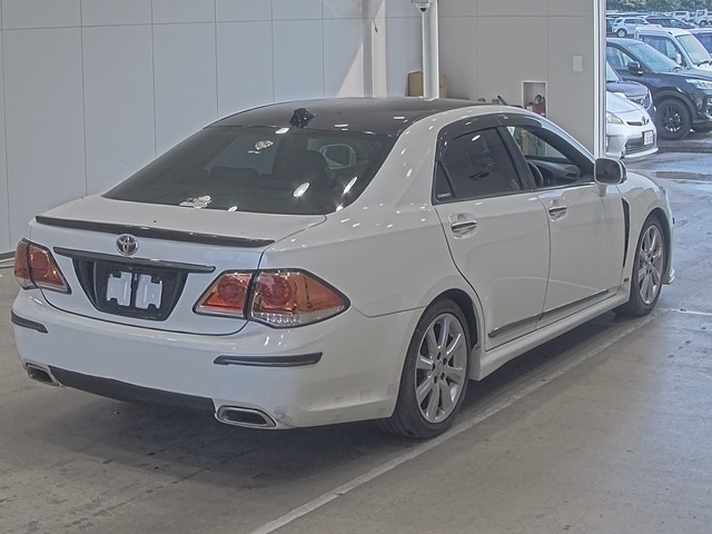 TOYOTA CROWN 2009