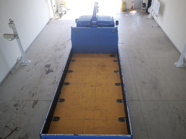 MITSUBISHI CANTER 2013